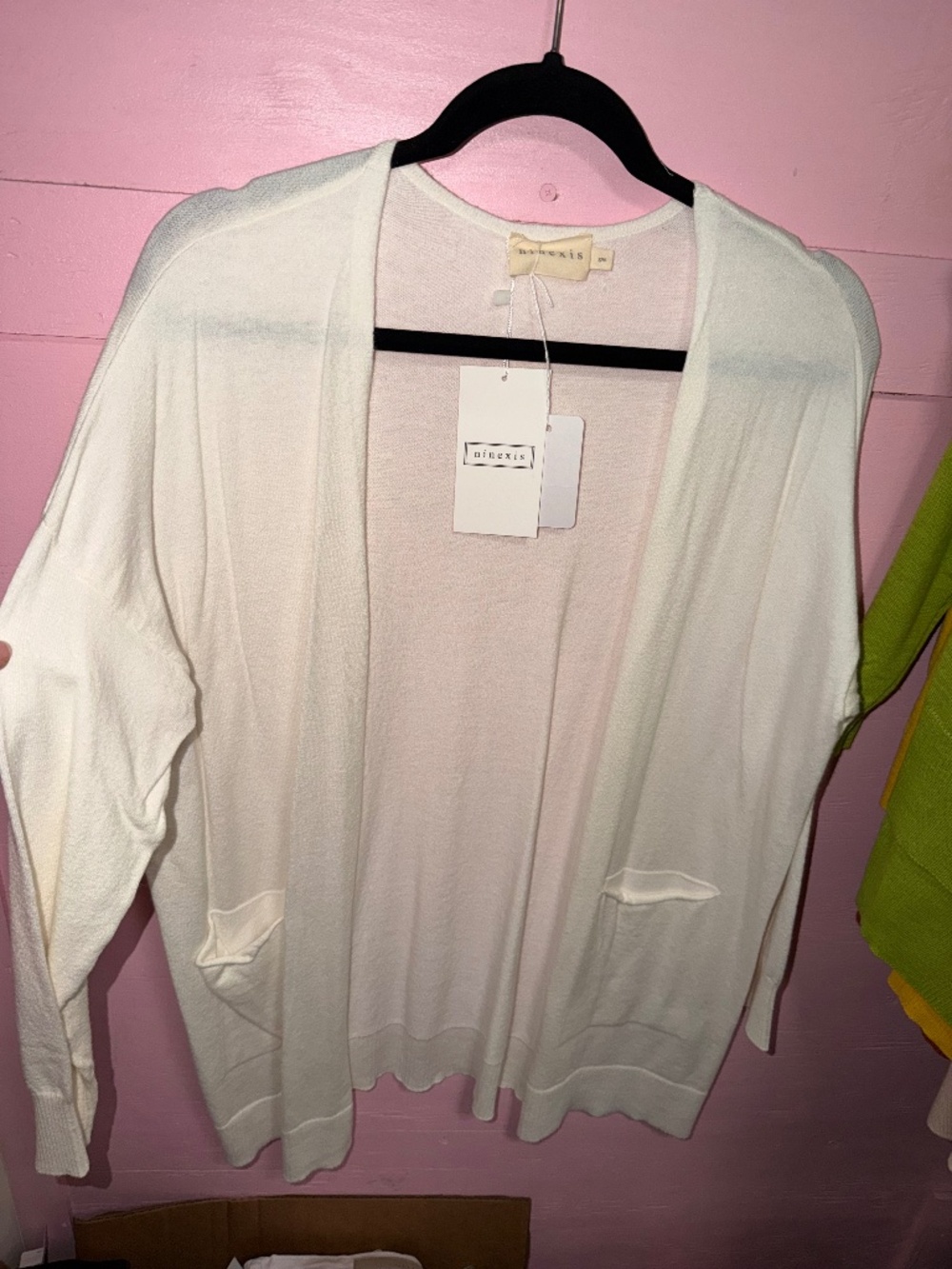 Ninexis White open front cardigan with pockets NWT😀